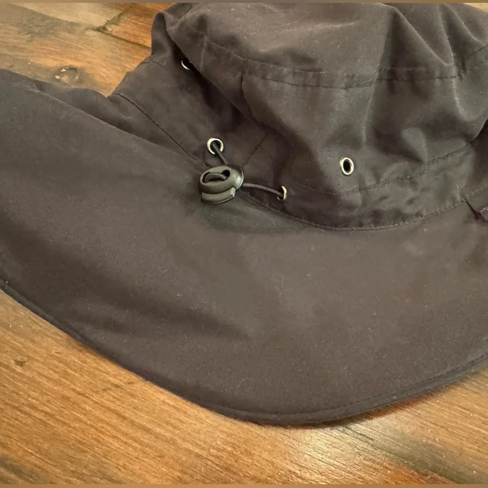 The Weather Company Golf- Waterproof Hat black